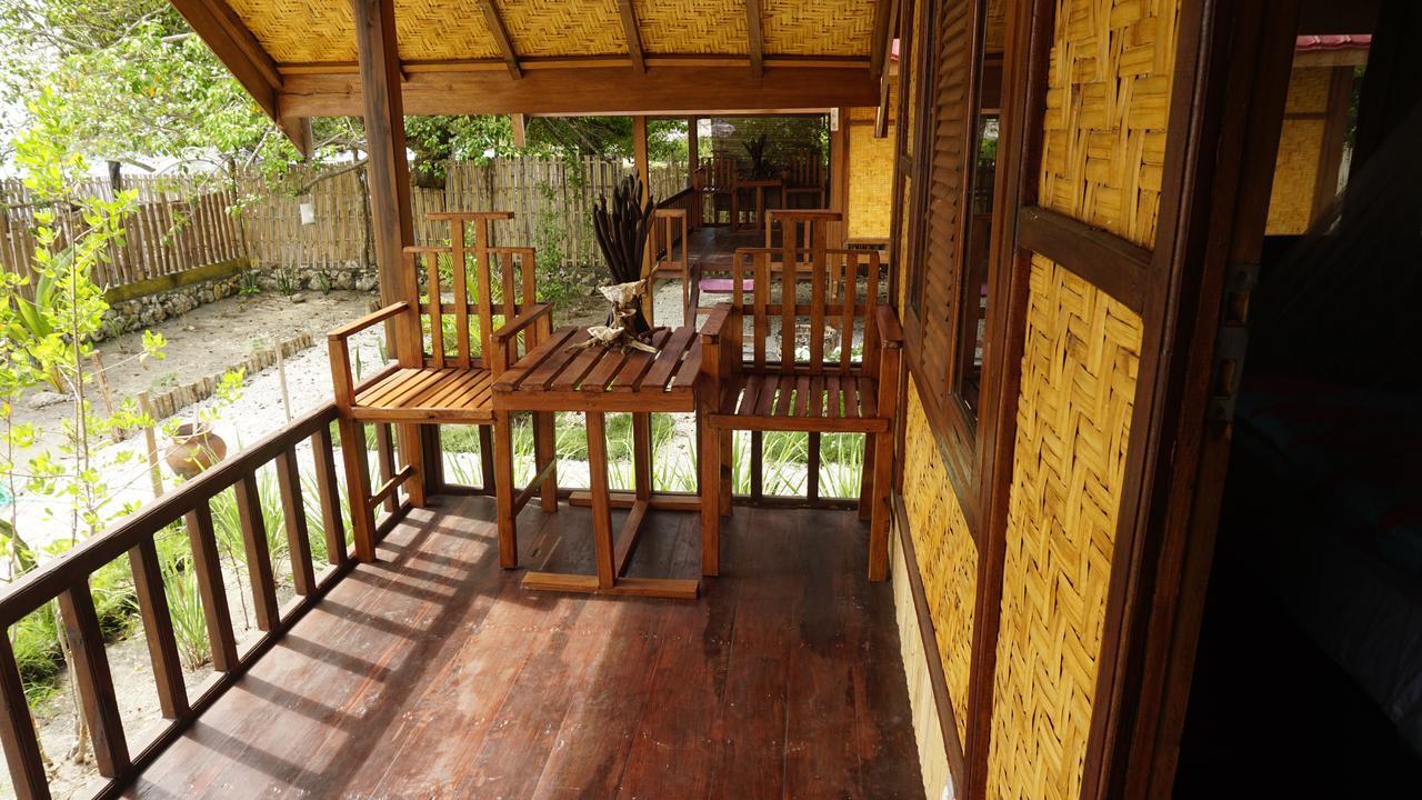Maryan Moyo Bungalows & Resto Moyo Island Экстерьер фото