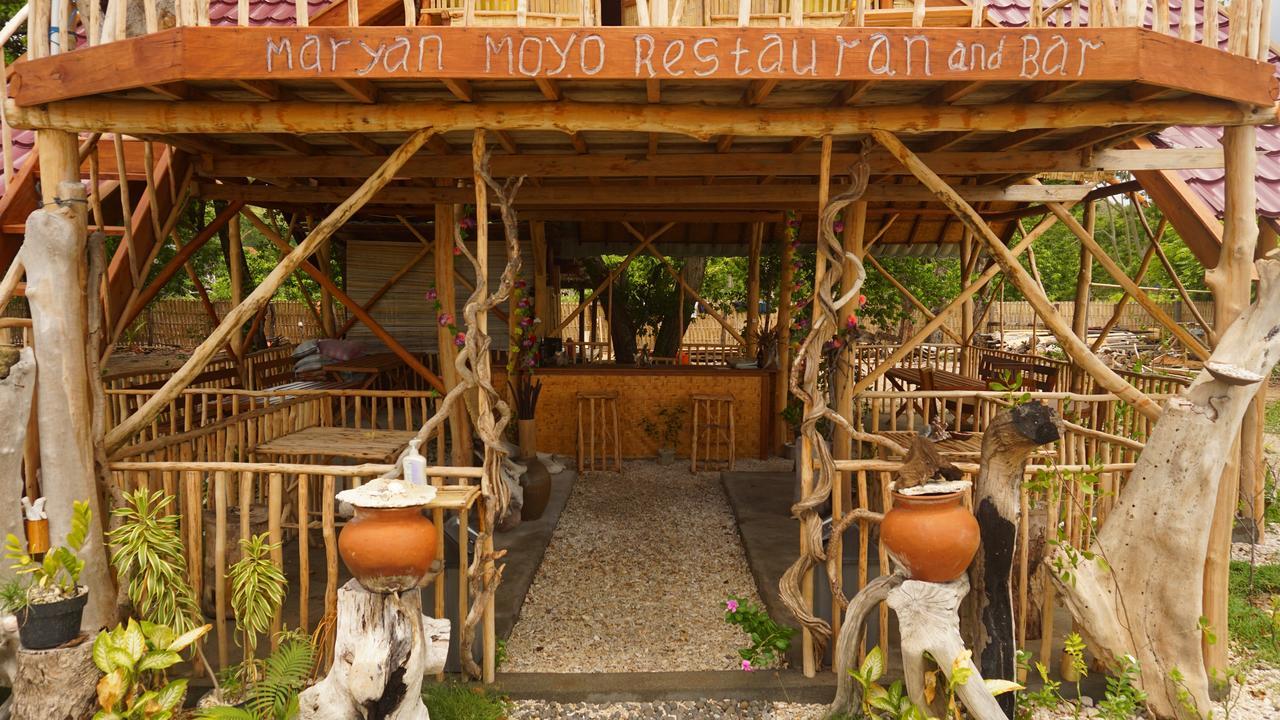 Maryan Moyo Bungalows & Resto Moyo Island Экстерьер фото