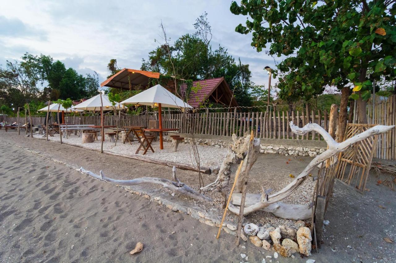 Maryan Moyo Bungalows & Resto Moyo Island Экстерьер фото